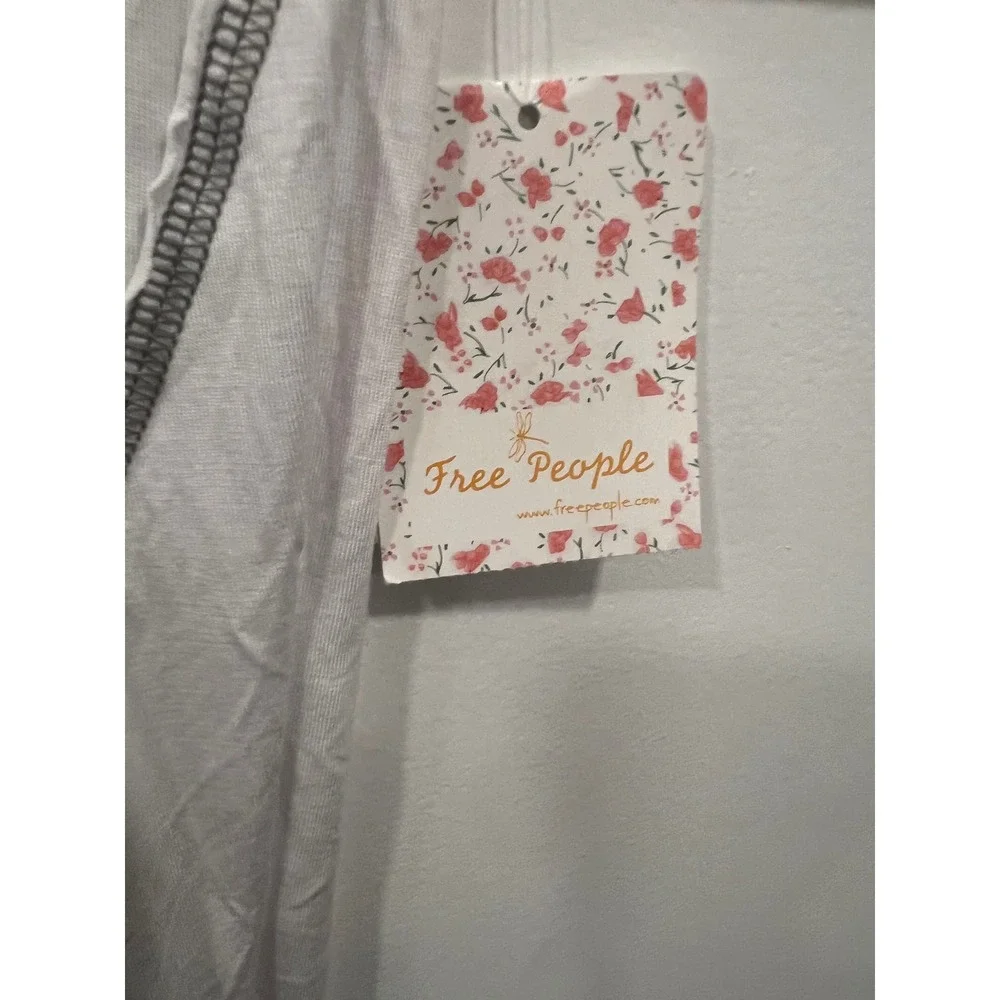 Free People Tank Top Womens Large White New Nectrine Racerback Scoop Neck Soft